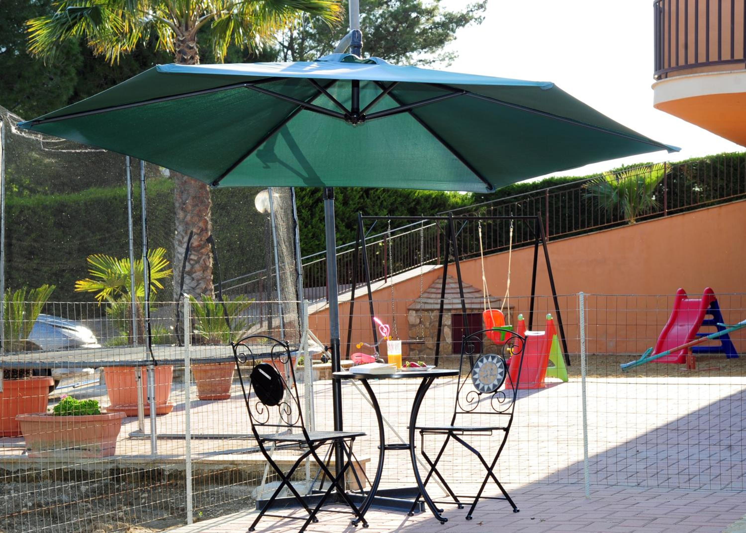 Villa Gioiosa Vacation in Sicily with private fenced pool & hydro-massage