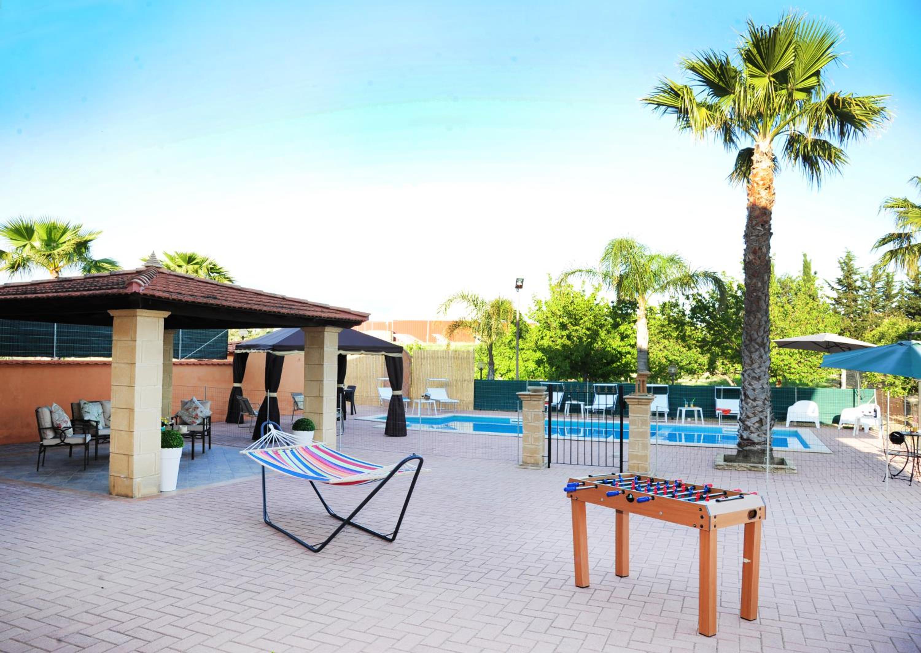 Villa Gioiosa Vacation in Sicily with private fenced pool & hydro-massage