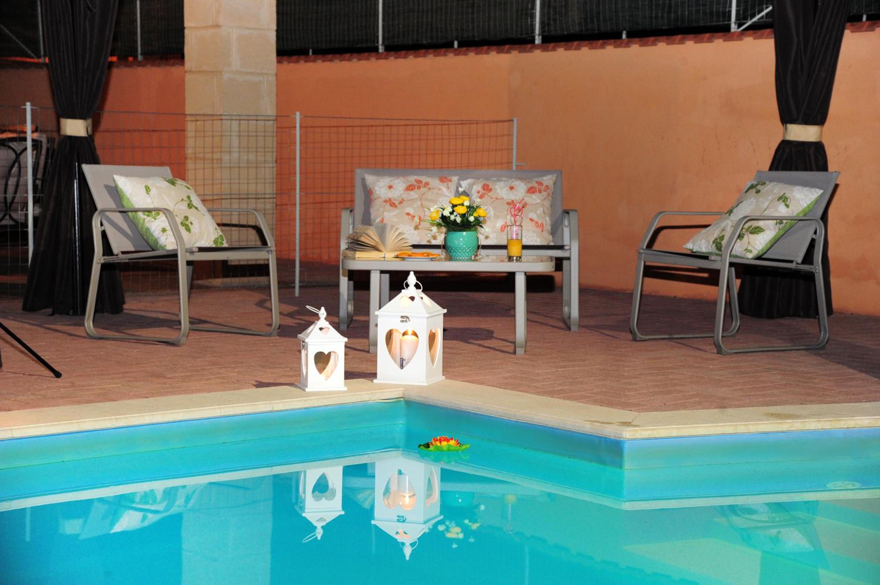 Villa Gioiosa Vacation in Sicily with private fenced pool & hydro-massage