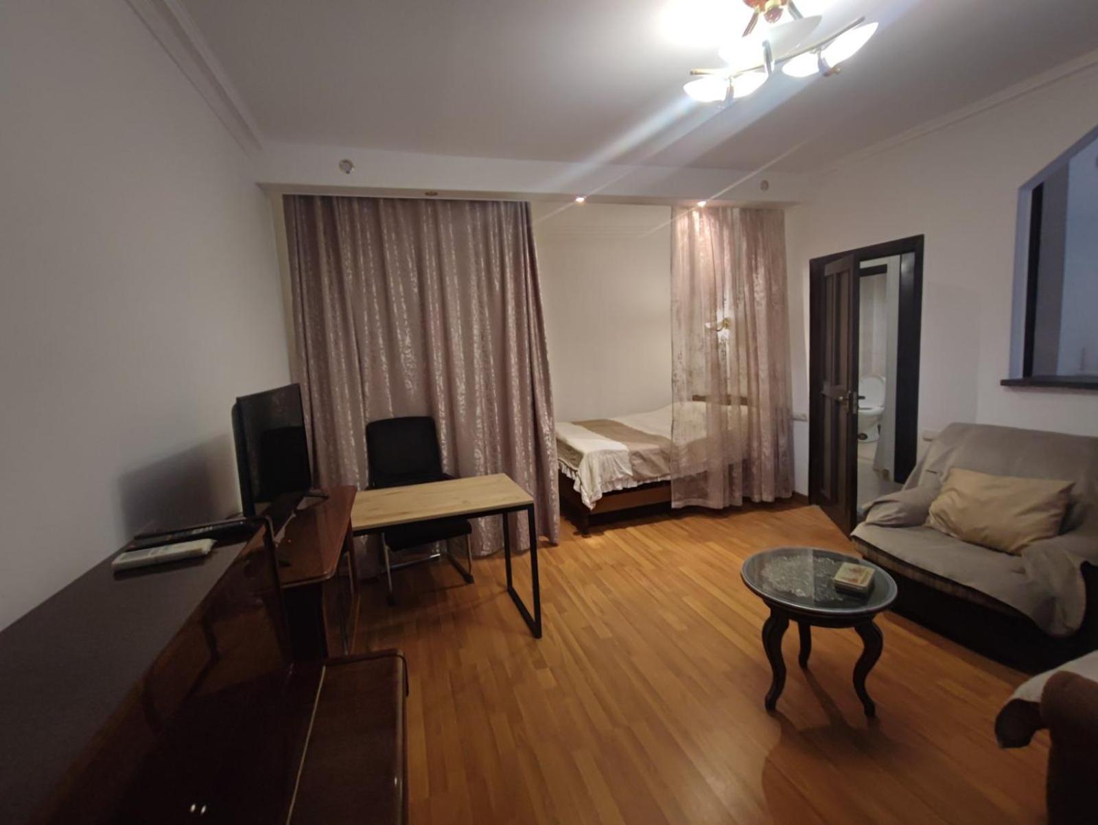 Apartments on Sayat-Nova 14