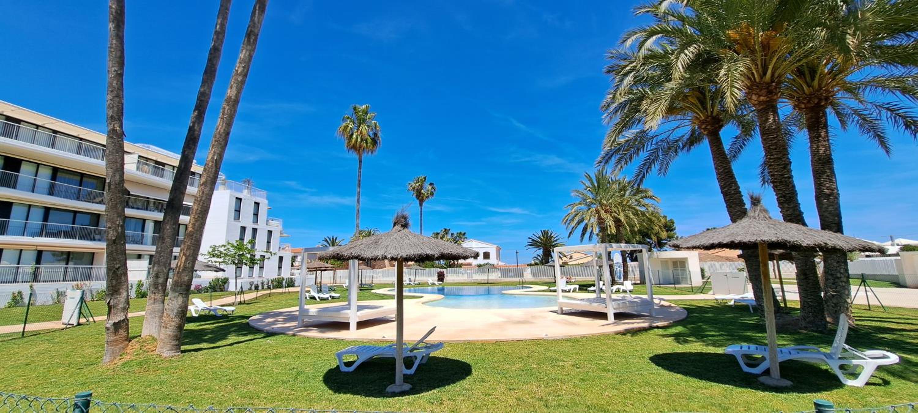 Apartamento junto al mar en Residencial Denia Beach