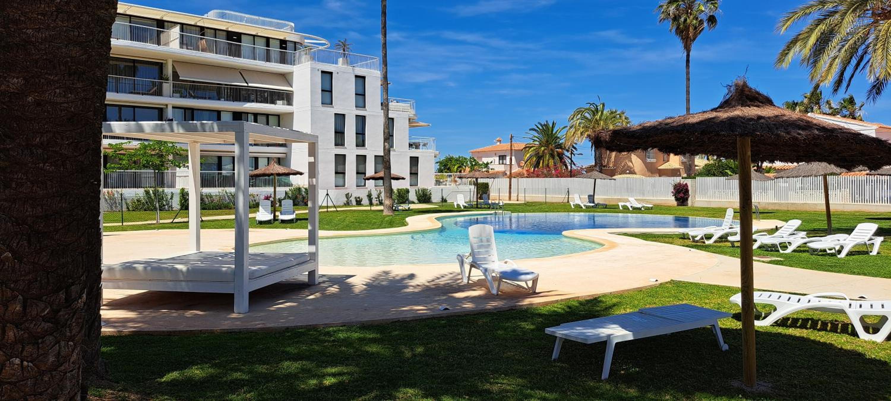 Apartamento junto al mar en Residencial Denia Beach