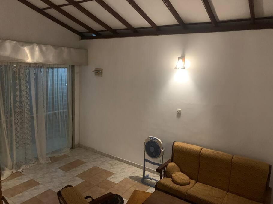 No 36 Surf Paradise Apartment view 5