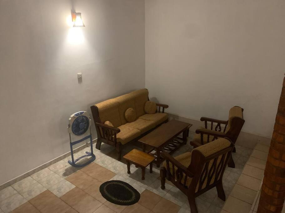 No 36 Surf Paradise Apartment view 4