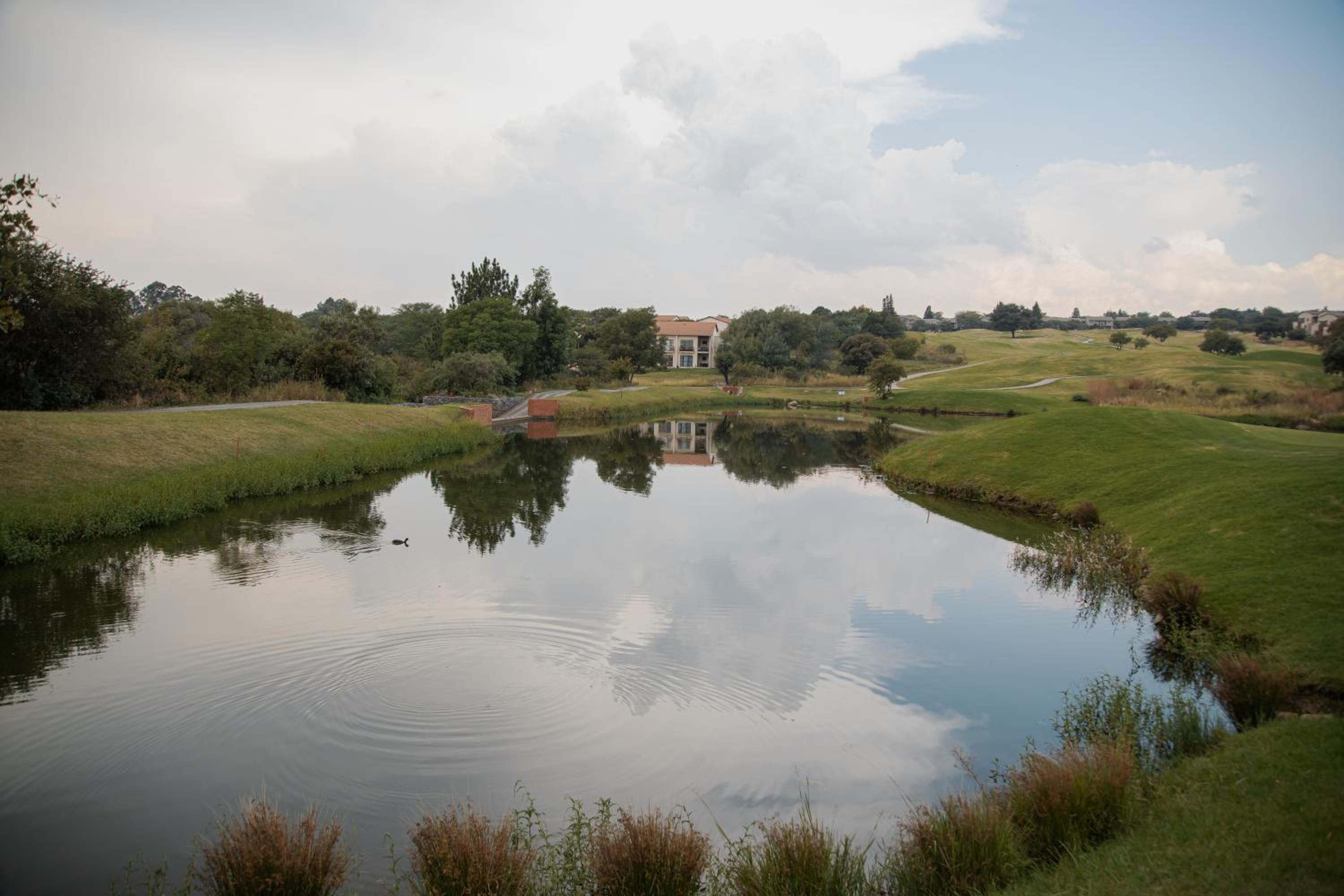 2 bedroom apartment Jackal creek golf estate view 5