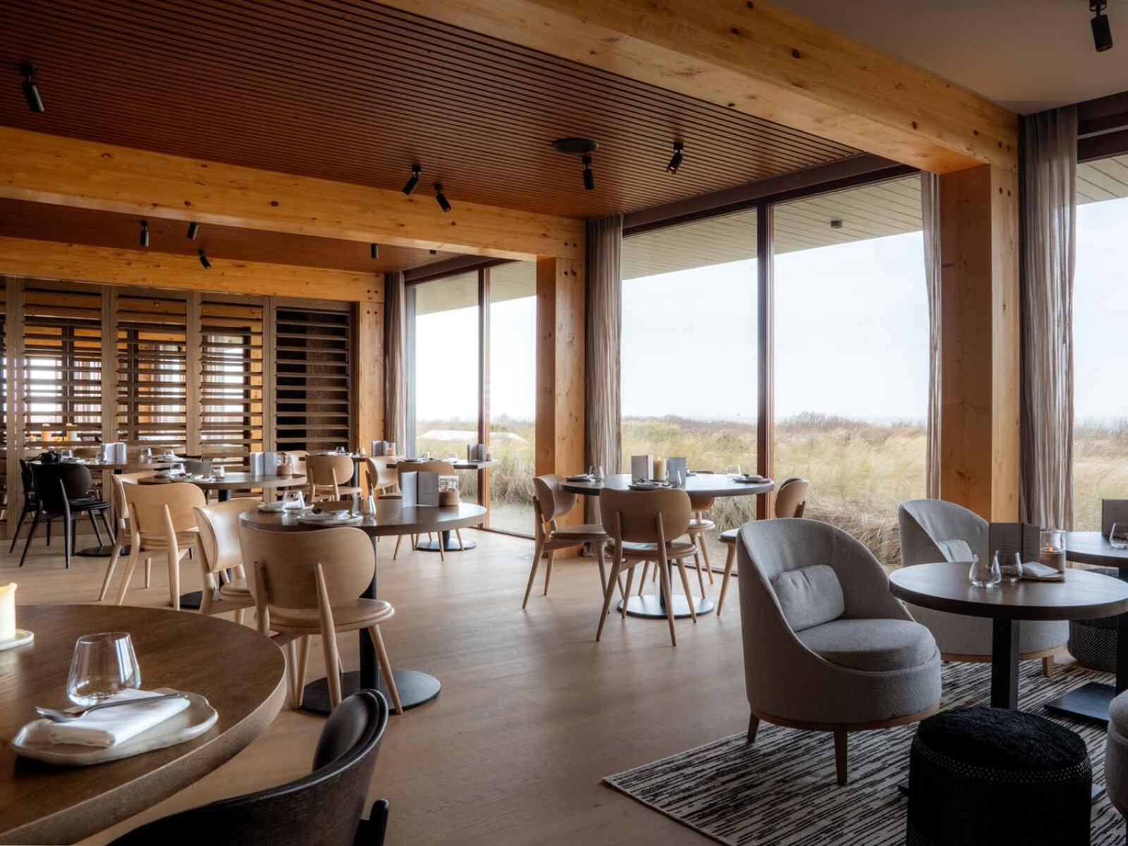 Residentie Strandhotel - Apartments with hotel service and wellness