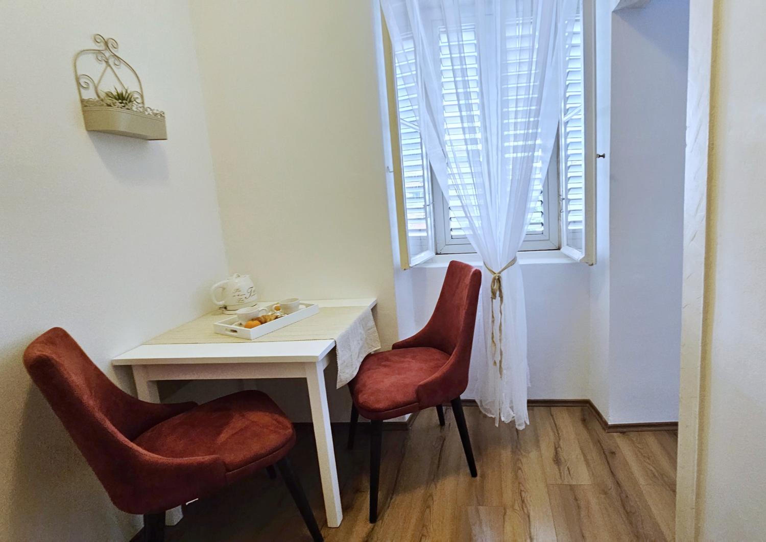 Apartments Miljas 2