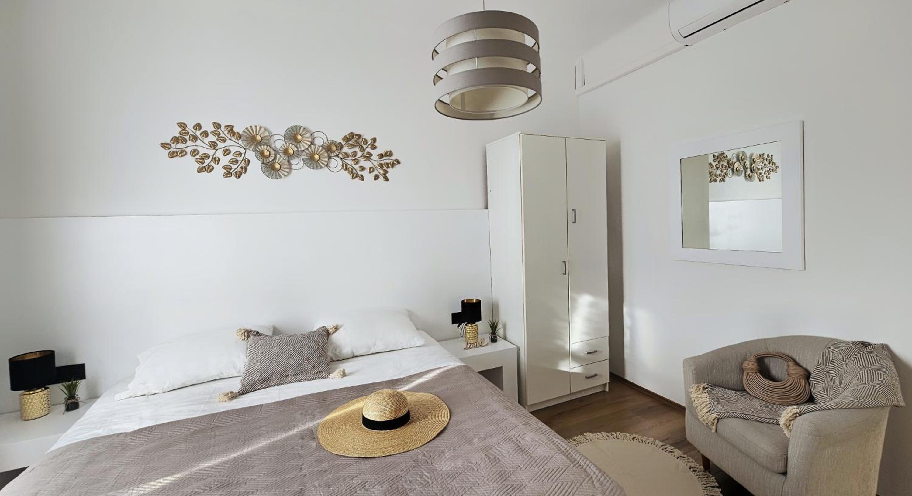 Apartments Miljas 2