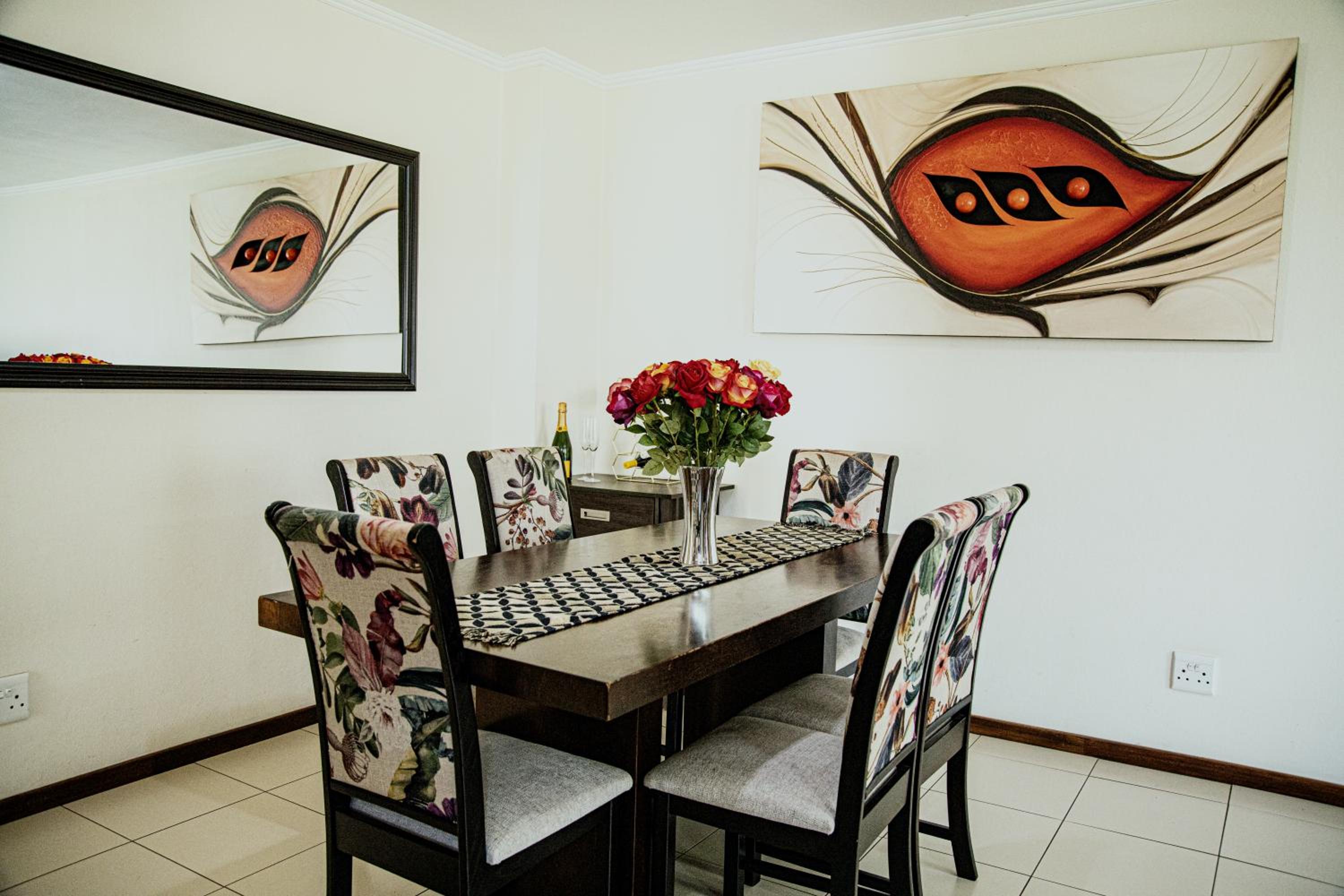 2 bedroom apartment Jackal creek golf estate view 2