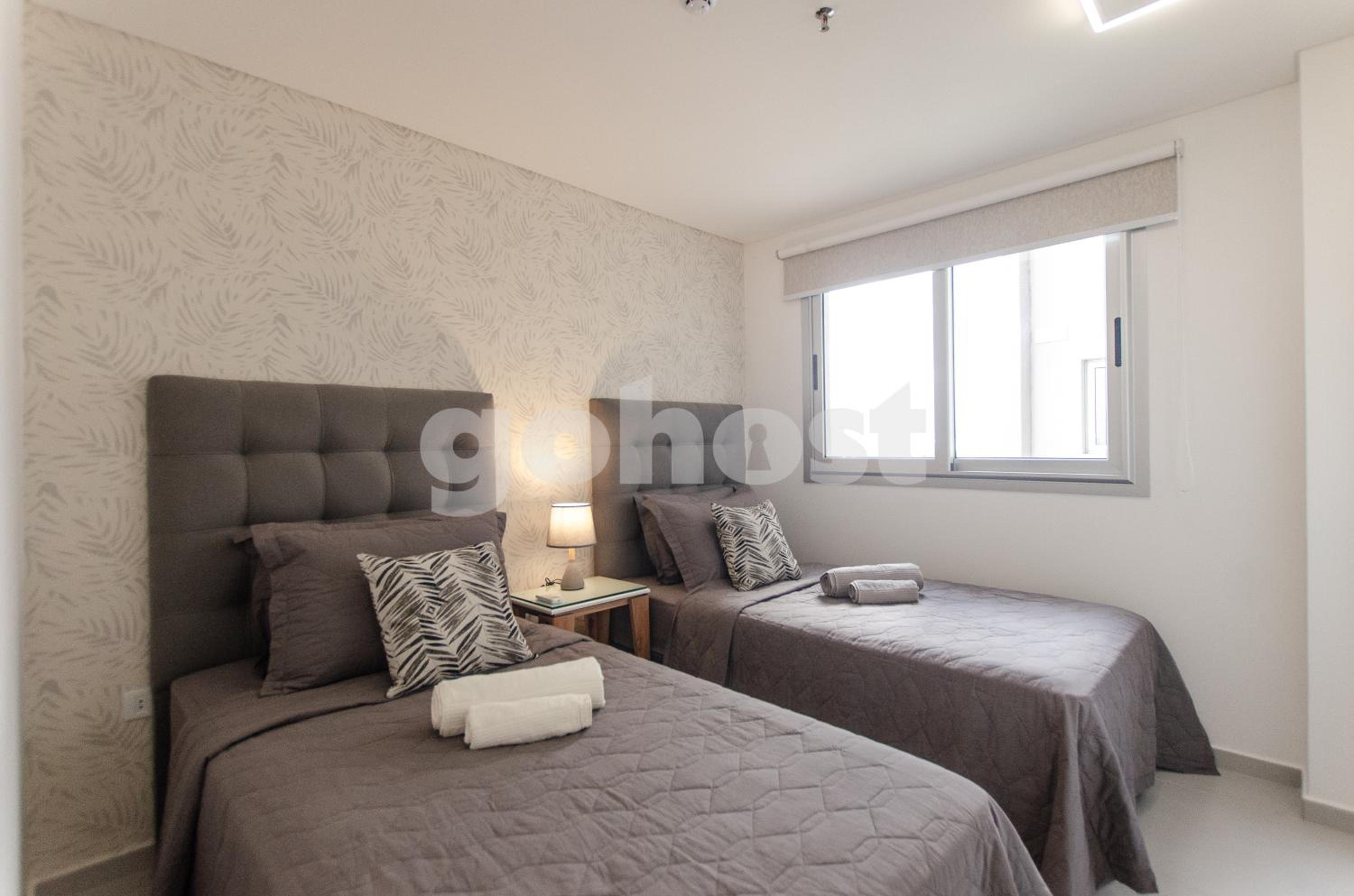 Contemporary apartment in Boggiani Avenue