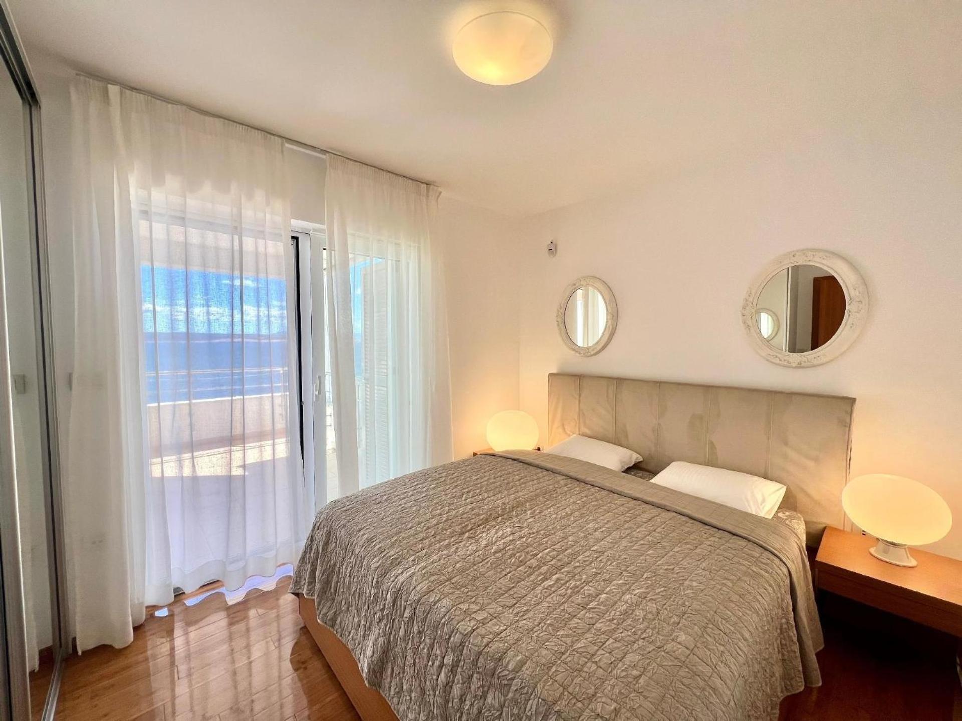 Tolle Wohnung in Crikvenica mit Möbliertem Balkon und Meerblick photo 2