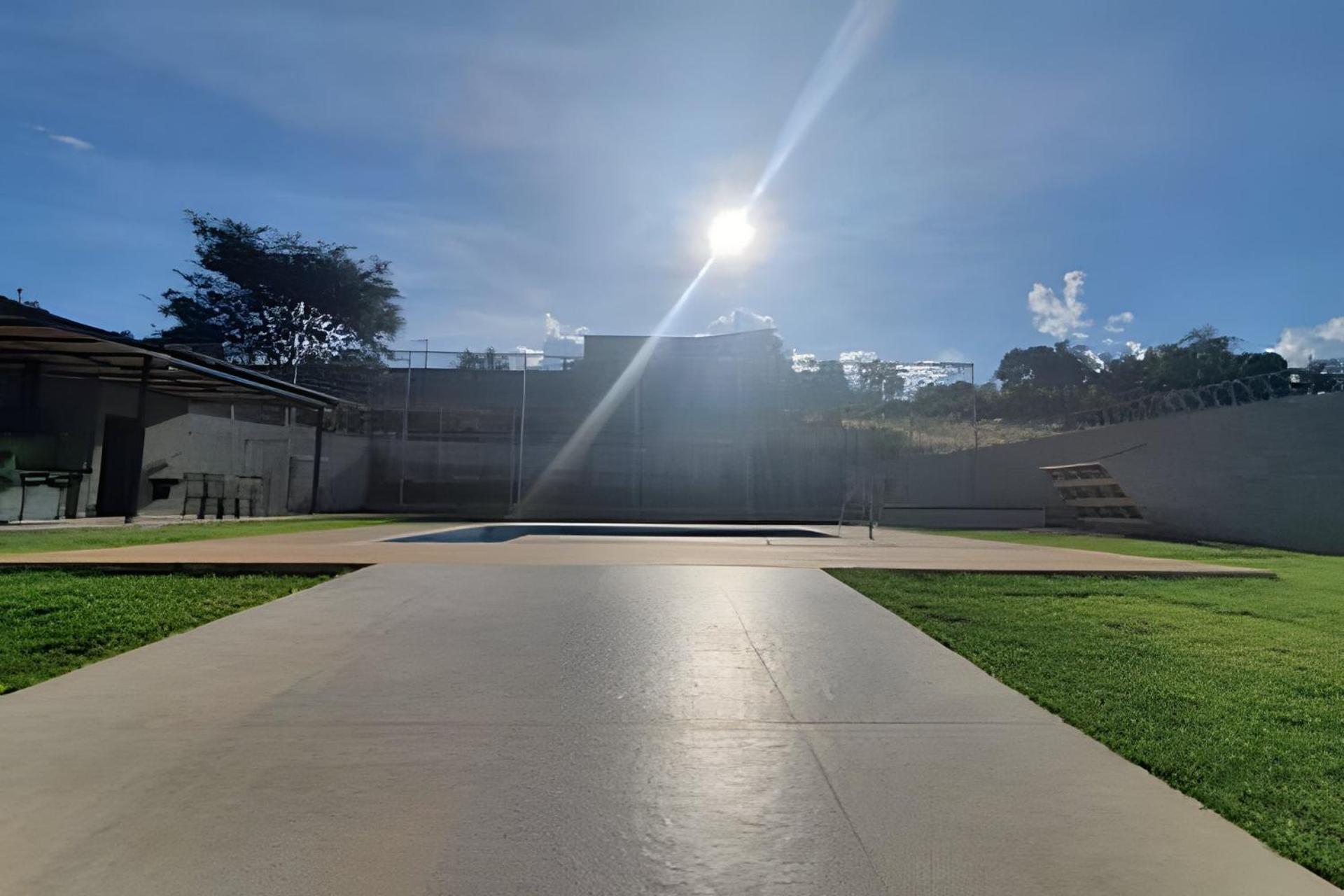 Casa moderna e completa, Atibaia