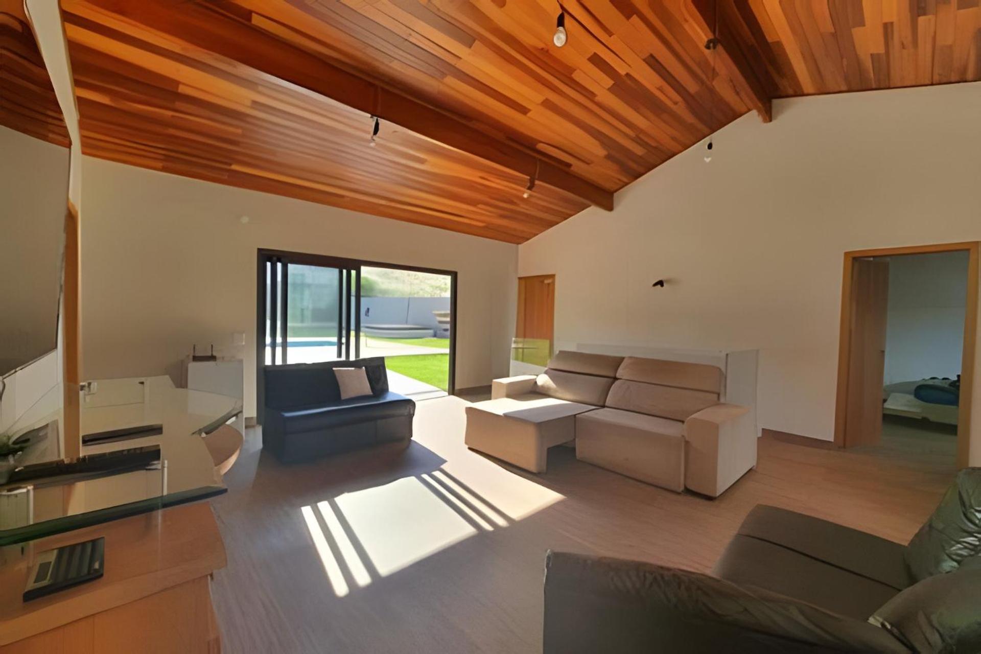 Casa moderna e completa, Atibaia