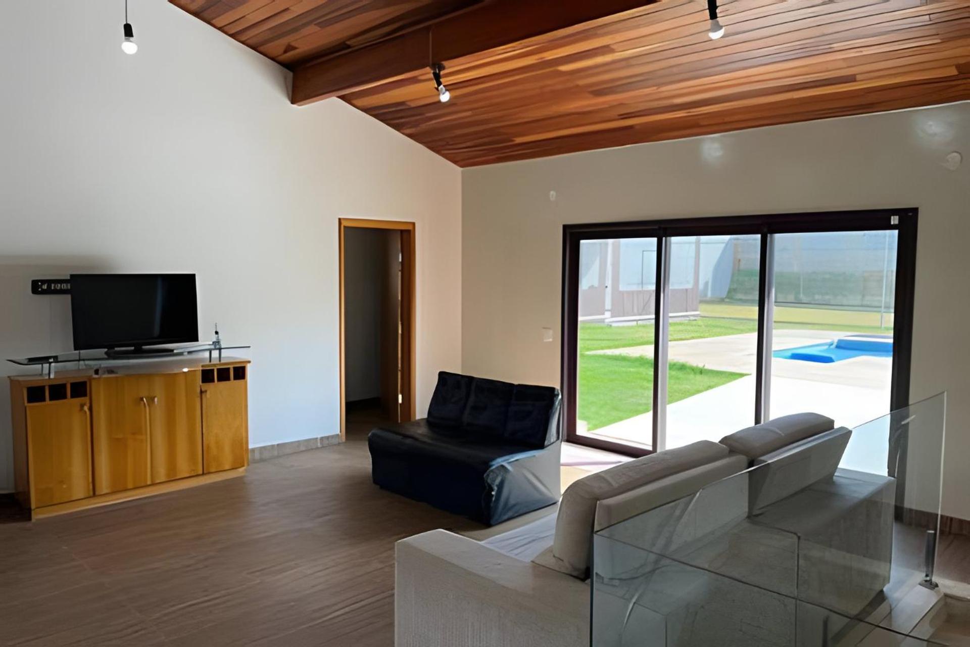 Casa moderna e completa, Atibaia