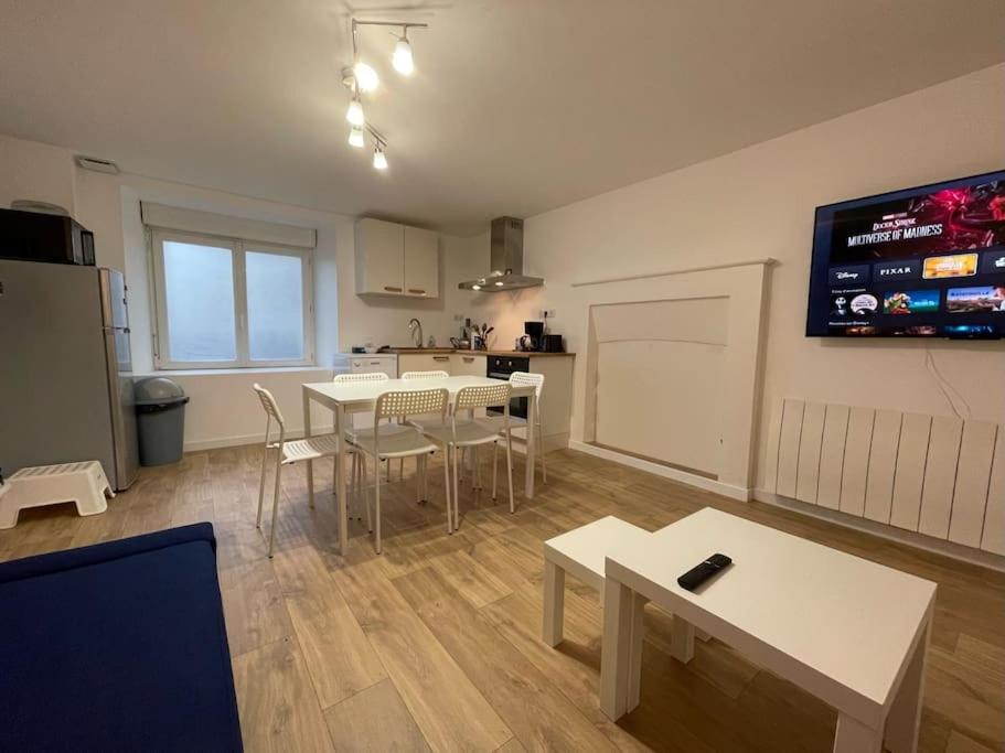 Charmante maison à Evran proche Dinan et St Malo.