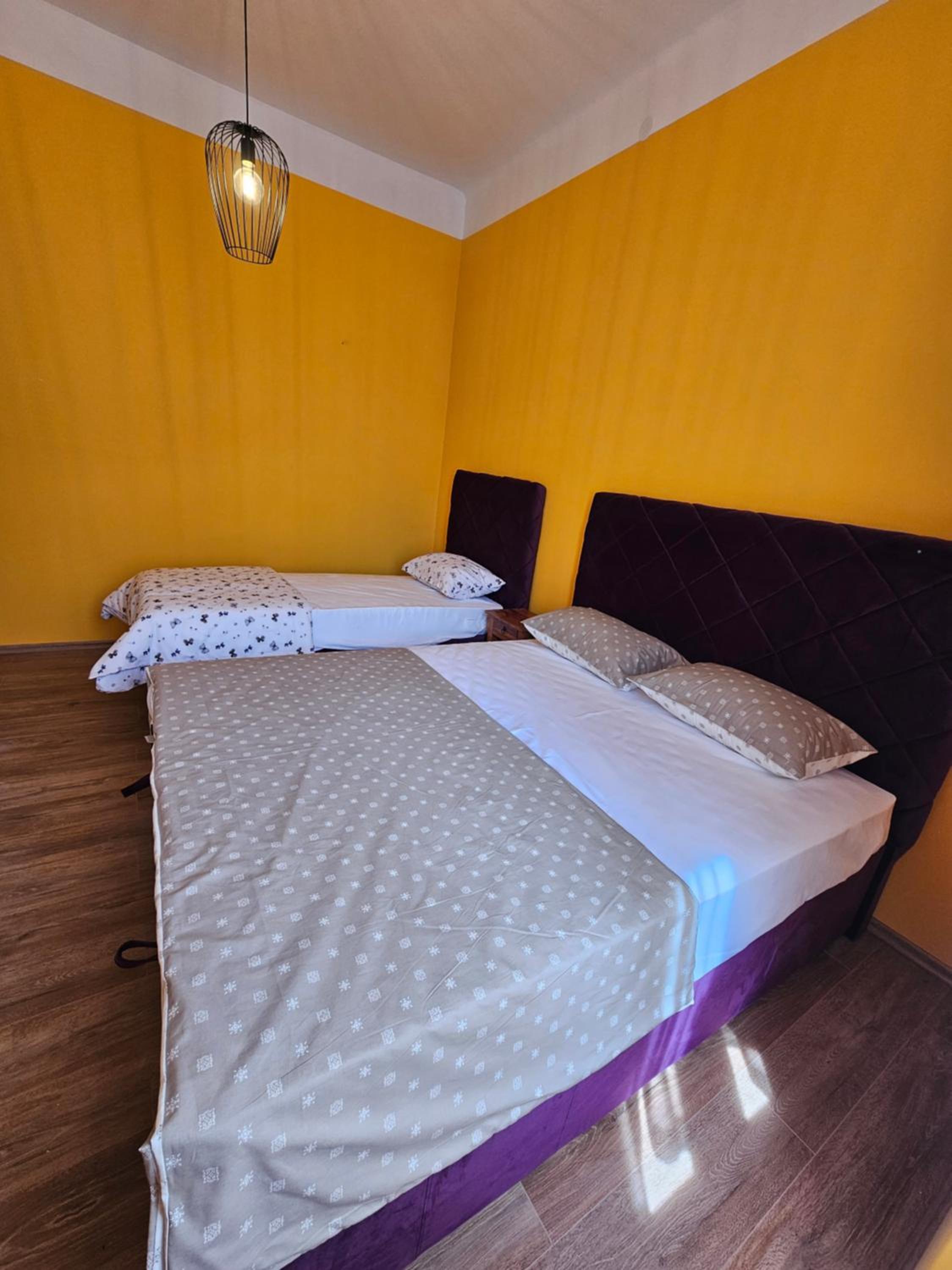 R&N Familiy Apartments