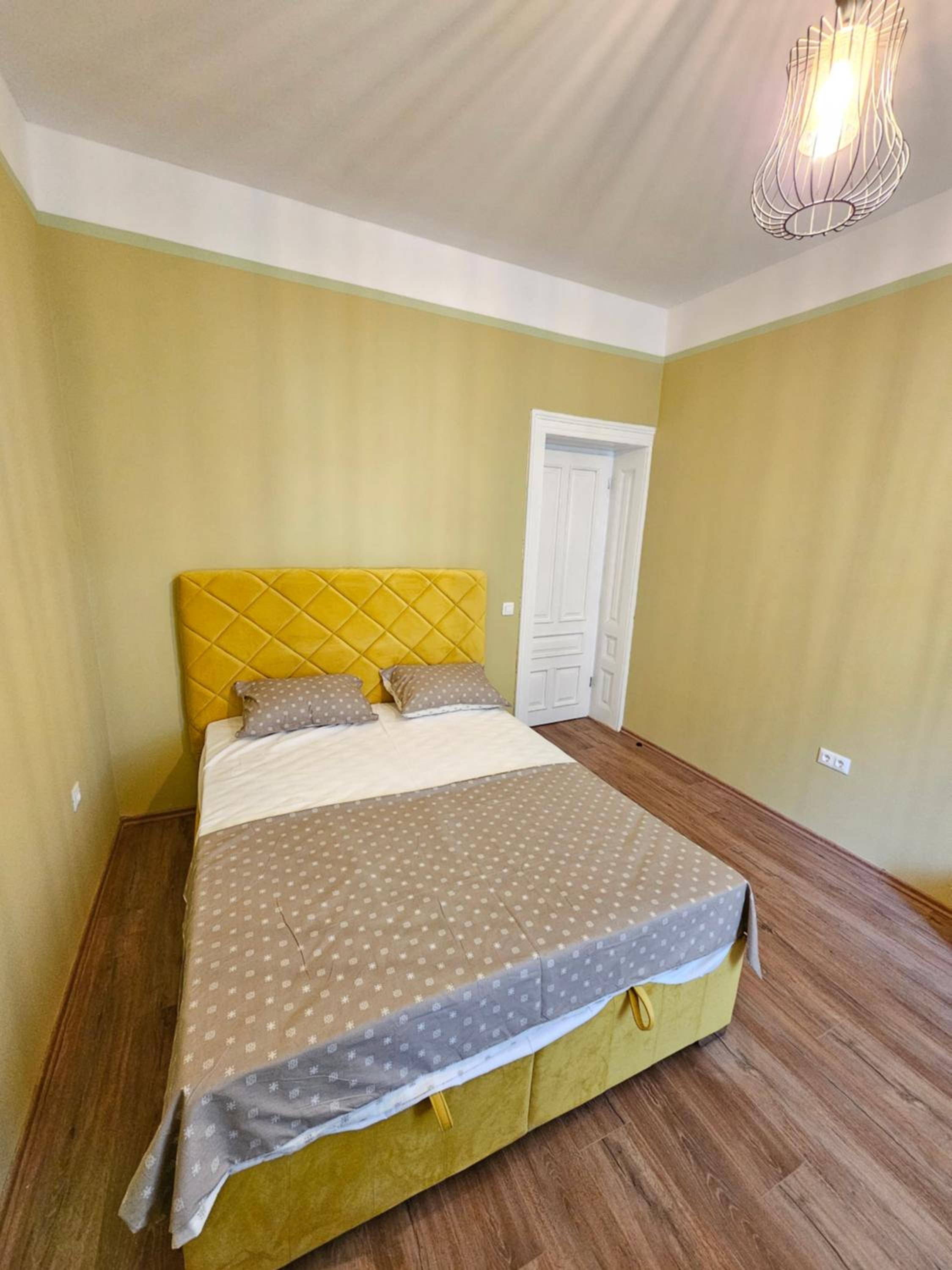 R&N Familiy Apartments