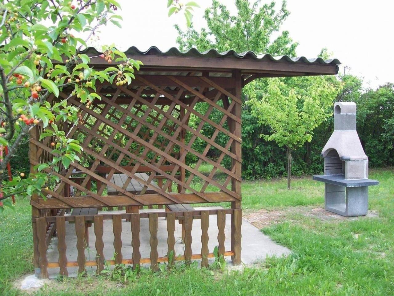 Schönes Holzhaus in Balatonfokajár