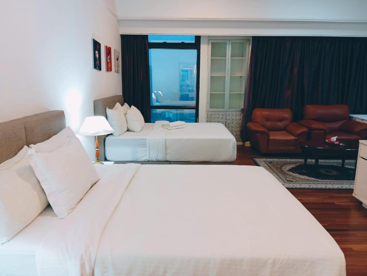 Marvelous Service Apartment Times Square kl