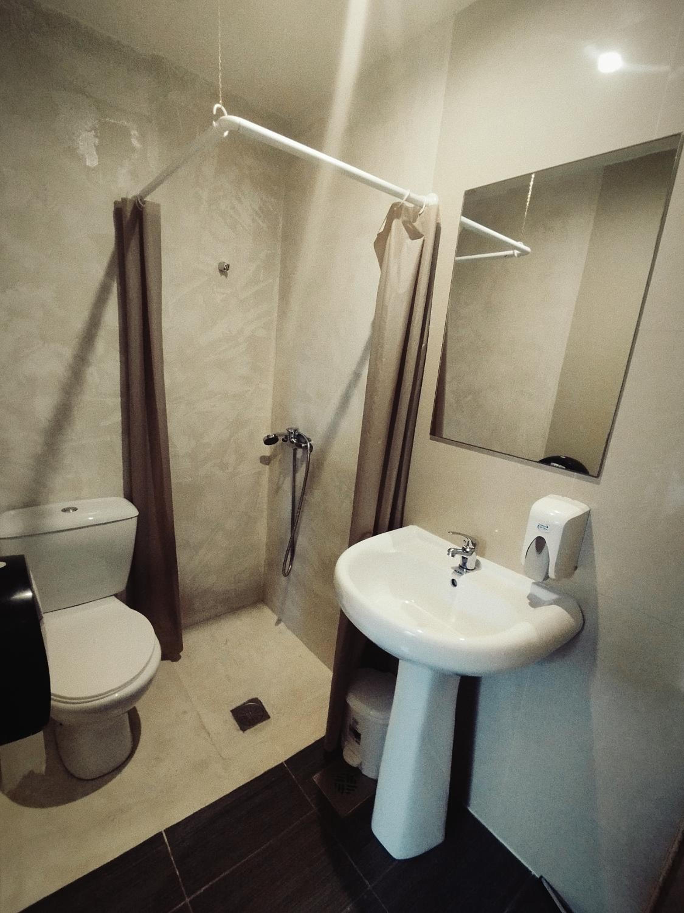 Photo 42