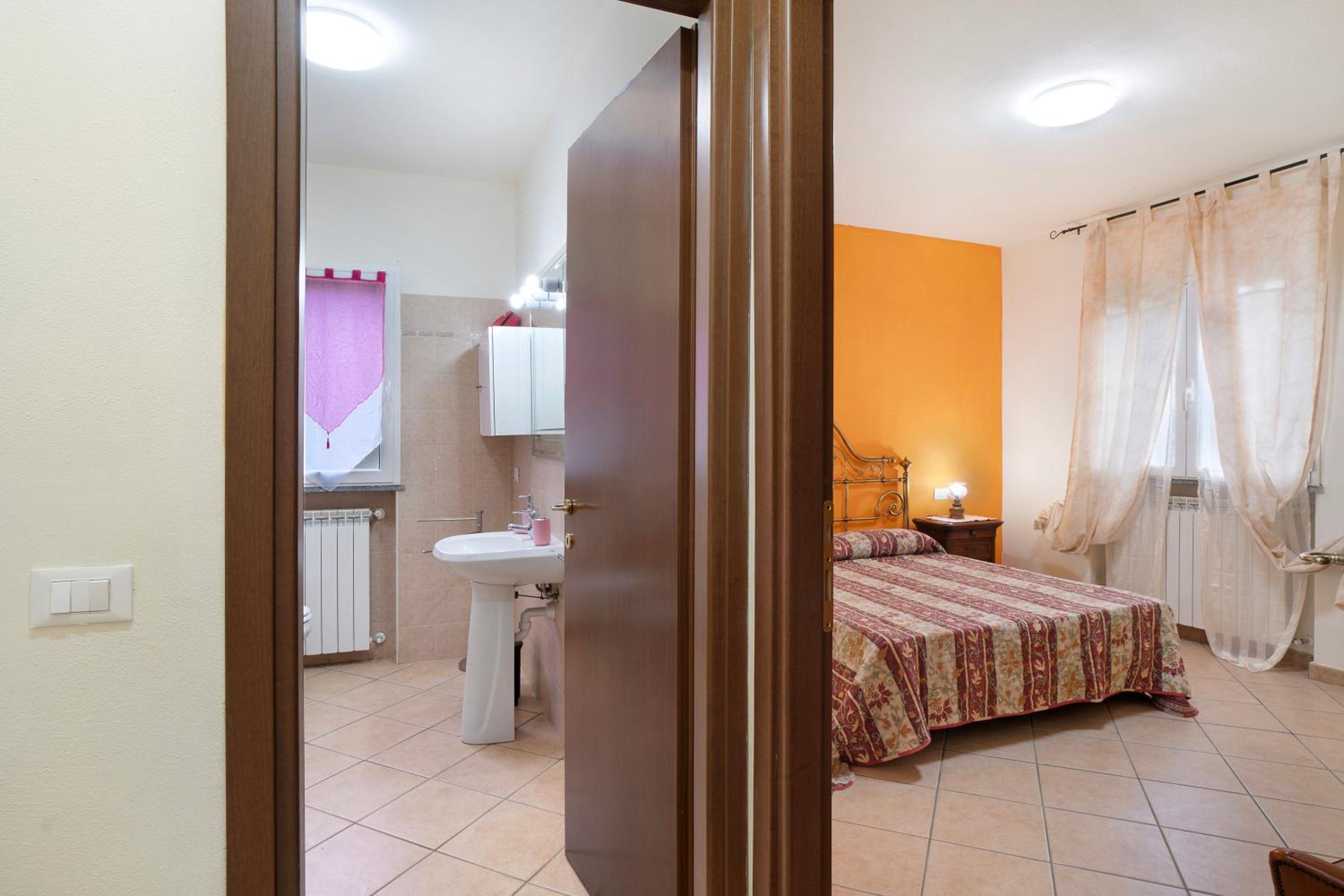 Il Frutteto 50 en Ortovero — hotel room