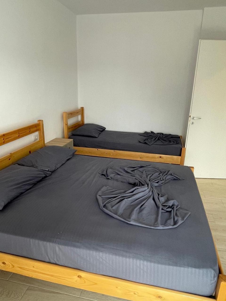 S3 Apartment 3