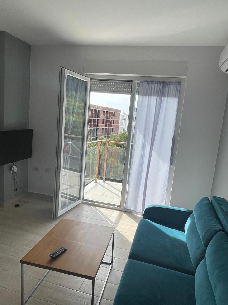 S3 Apartment 3