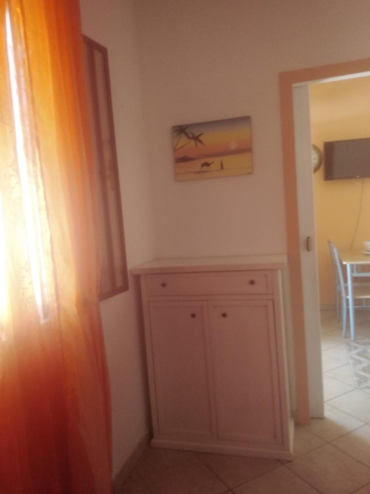 Mery House