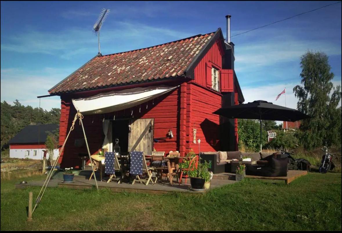 Cabin retreat in the archipelago view 4