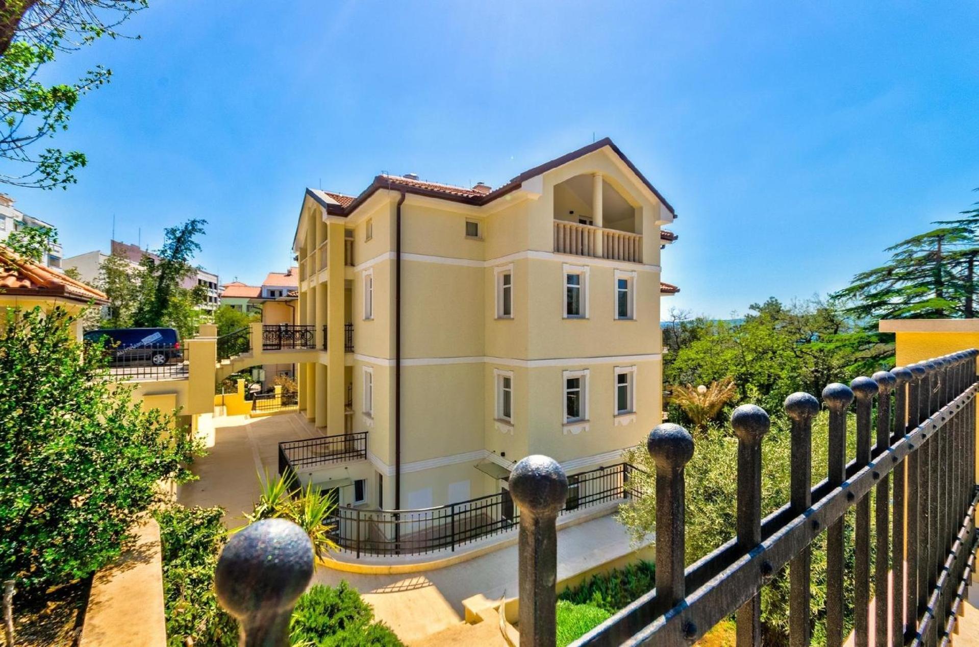 Gästezimmer für 2 Personen ca 28 qm in Crikvenica, Kvarner Bucht Crikvenica und Umgebung view 3