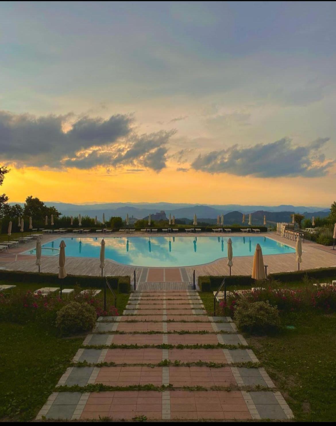 Villa Labor view 2