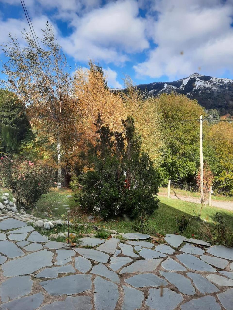 Disfrutá esta Clásica Cabaña Barilochense al pie del Cerro Otto
