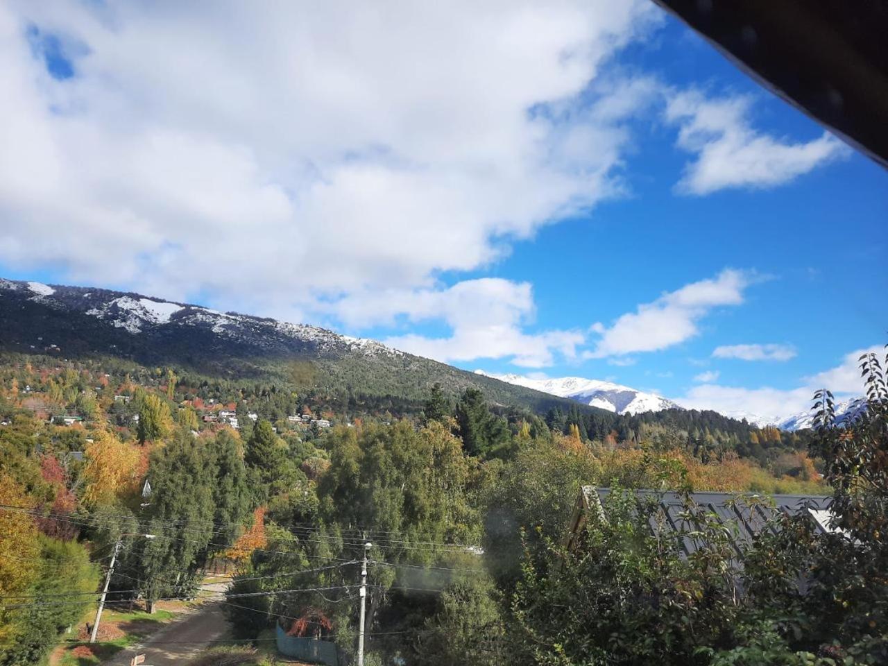 Disfrutá esta Clásica Cabaña Barilochense al pie del Cerro Otto