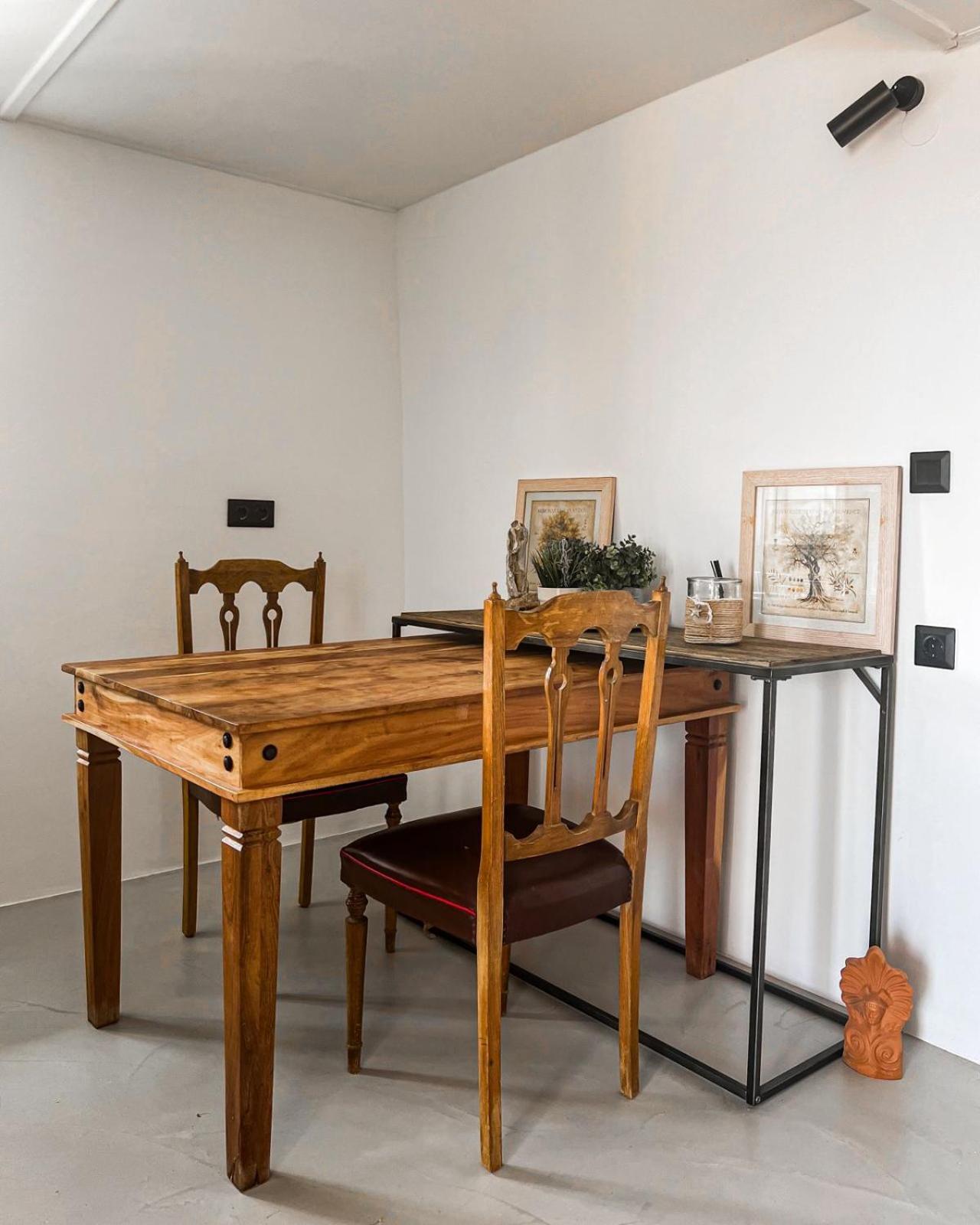 Akros-cottage on mountain- ground floor