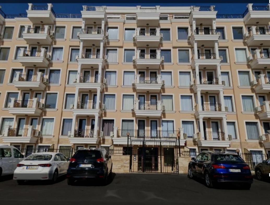 Premium Ferienwohnung SWETI WLAS Polarstar Beach Luxury Apartment 150 m zum Strand Pool 3 Balkone Meeresblick Google TV bis zu 6 Personen