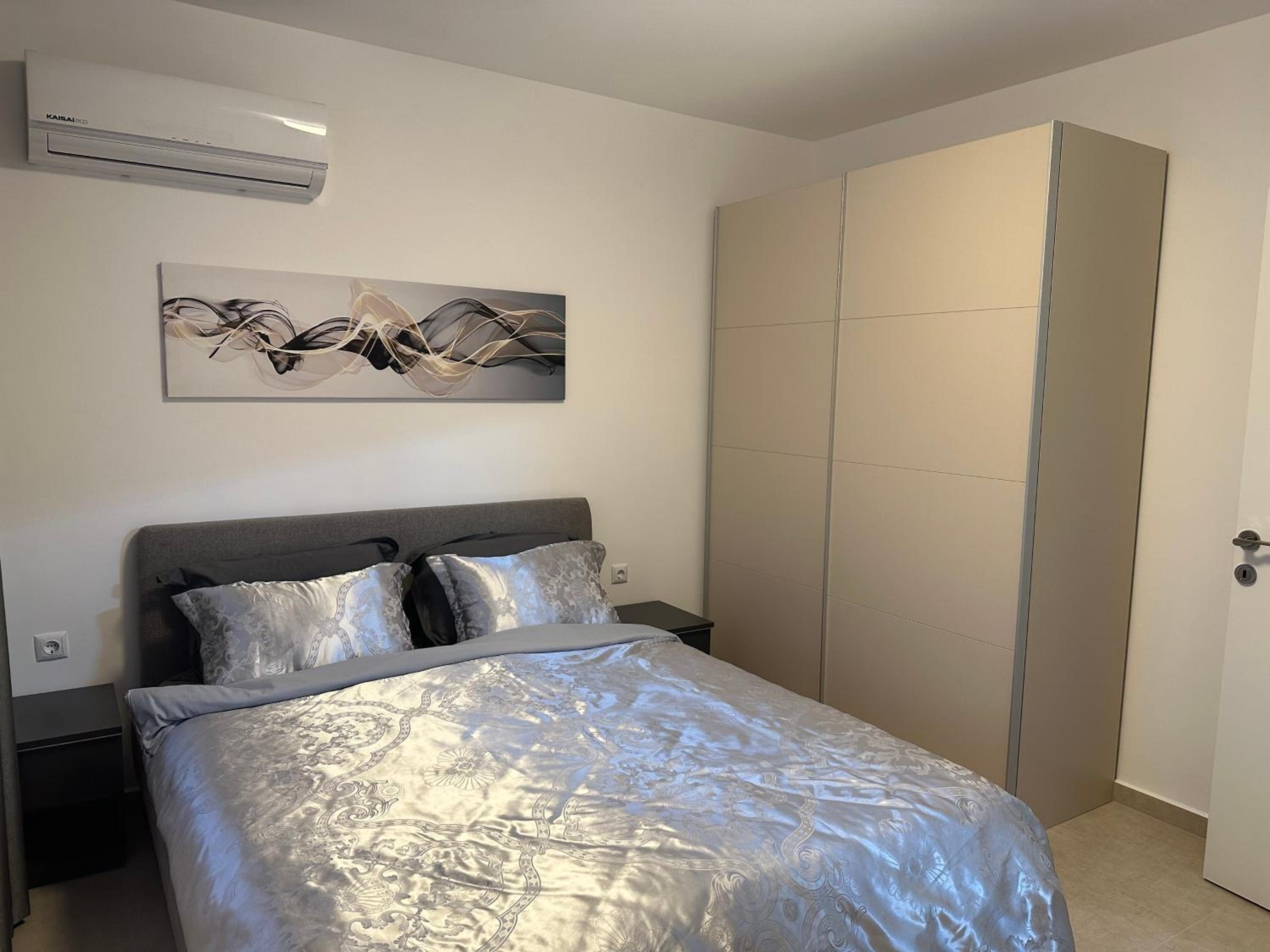Premium Ferienwohnung SWETI WLAS Polarstar Beach Luxury Apartment 150 m zum Strand Pool 3 Balkone Meeresblick Google TV bis zu 6 Personen