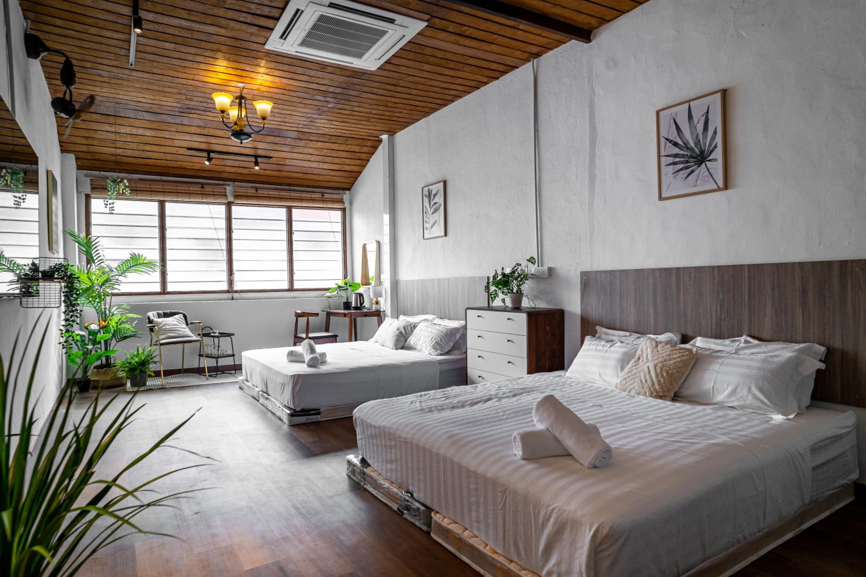 Caryn Vintage Guesthouse photo 1