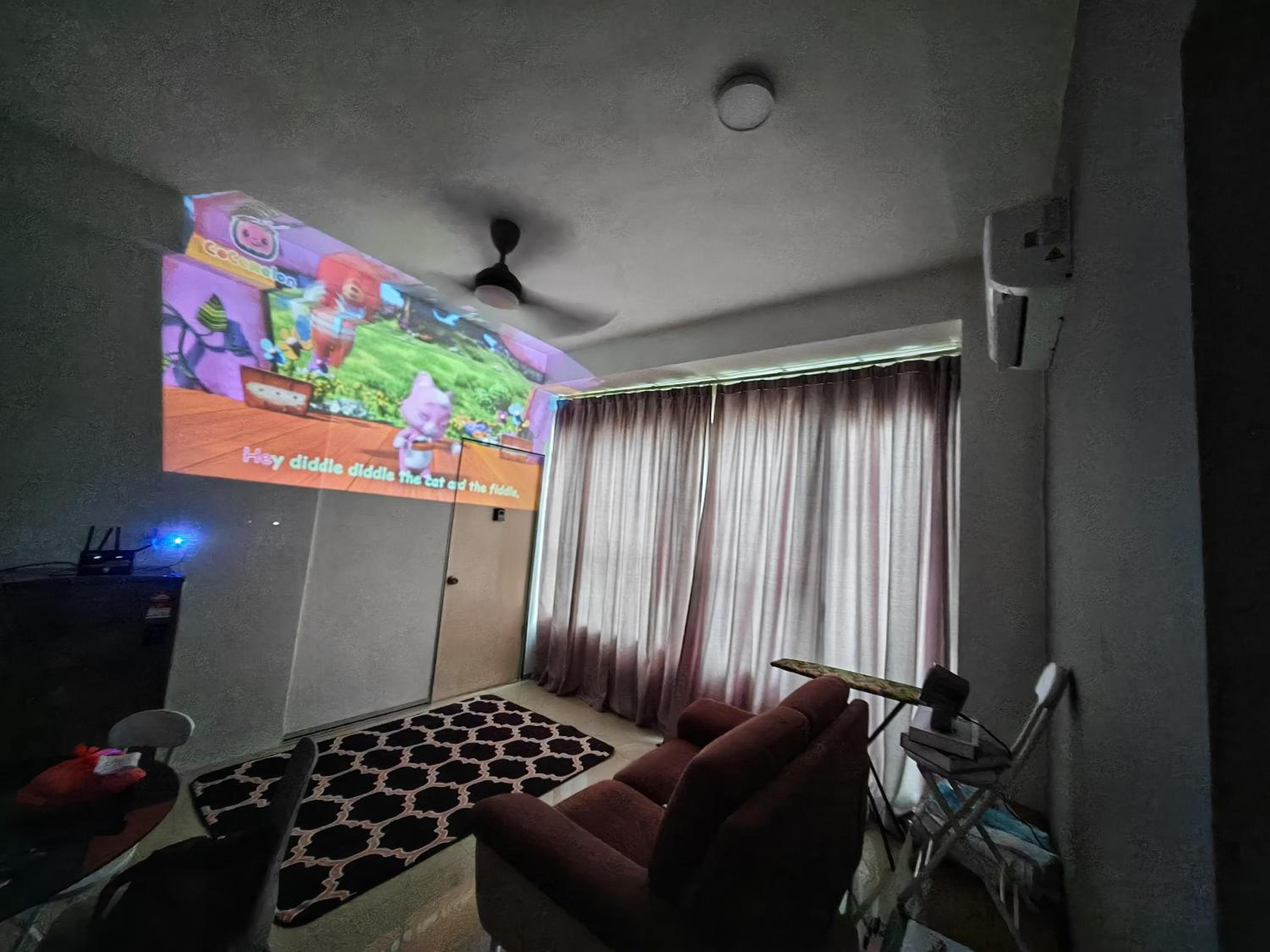 NEW : JALAN Ampang Cosy Staycation.15min Drive to KLCC/PAVILLION