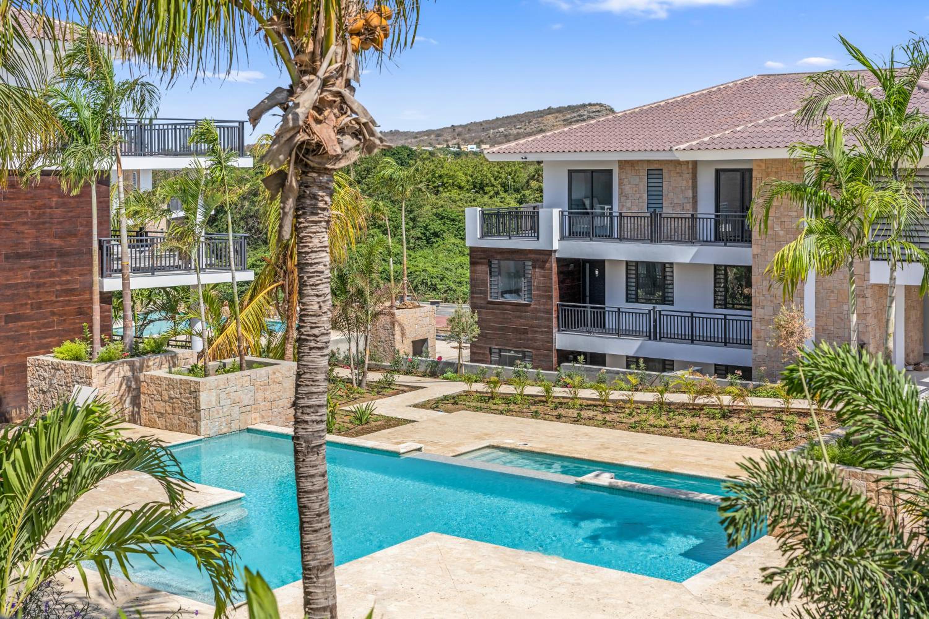 Luxury Two-Bedroom Apartments at Blue Bay The Breeze