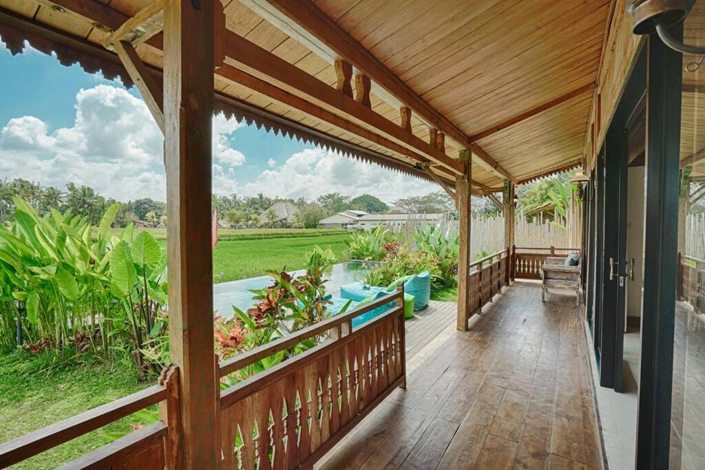 Villa Java an unique 3 bdr villa overlooking rice paddies view 3