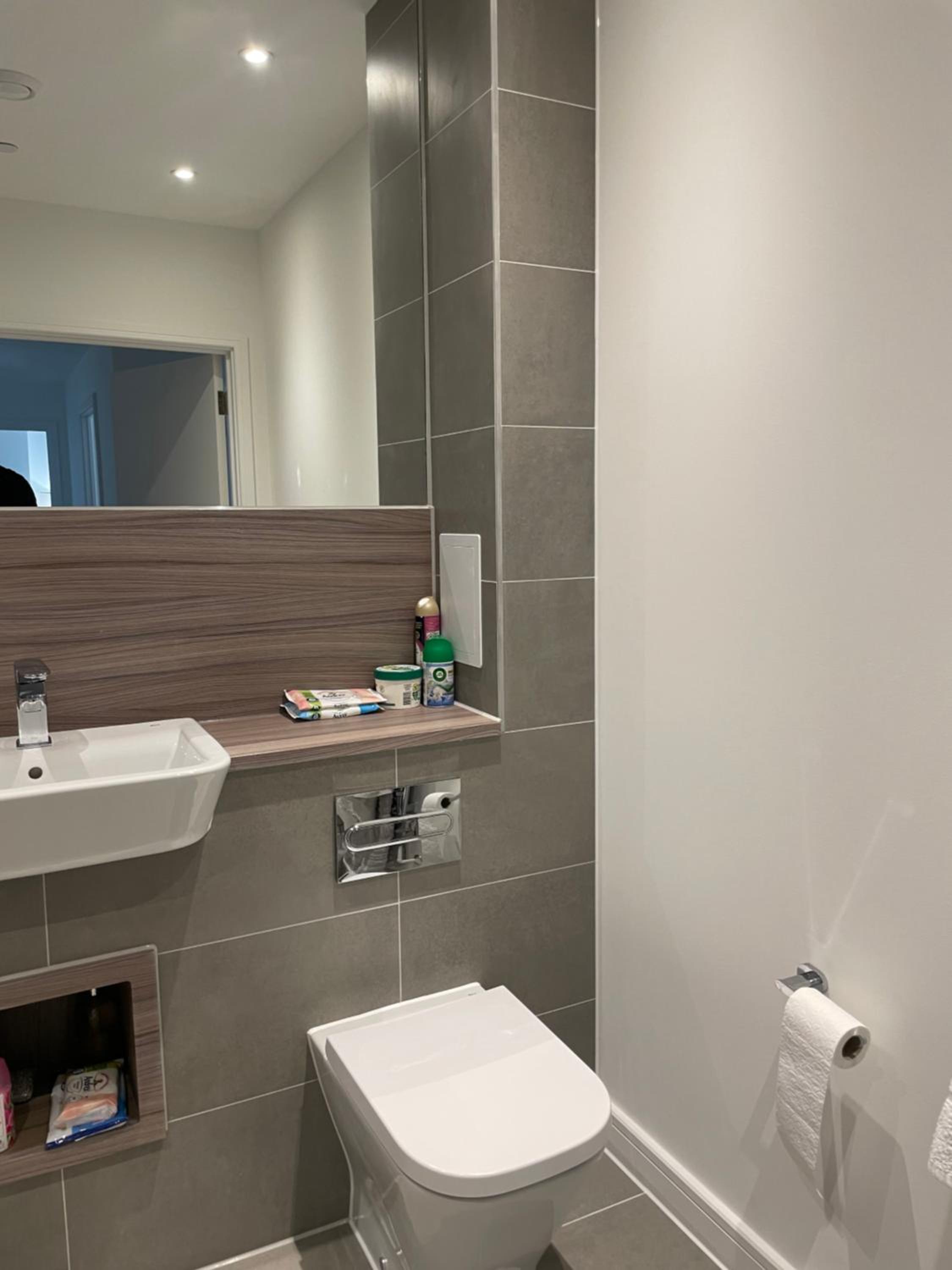 Apartment - Sleeps 4 & Free Parking