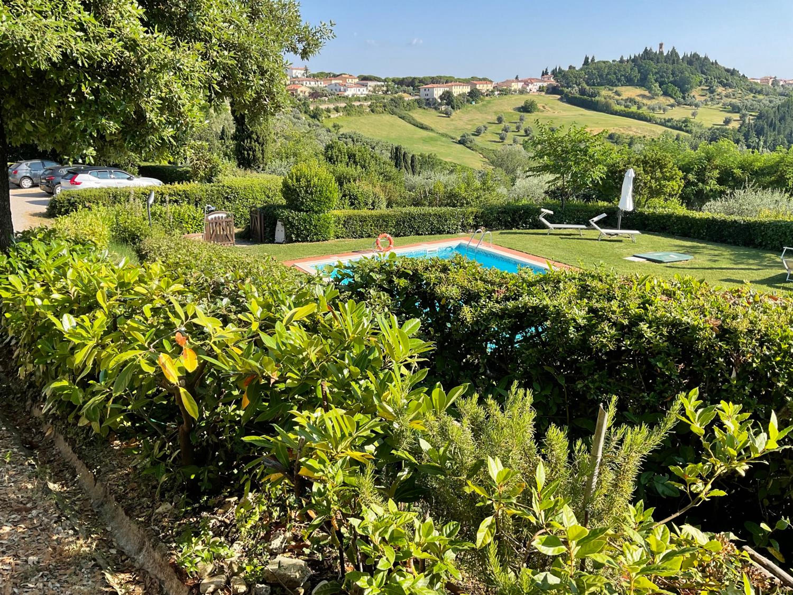 Villa Il Borraccio - Apartments Azalea and Begonia