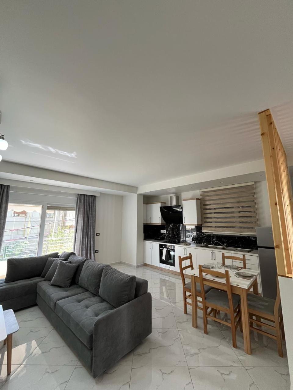 Jolie Apartment