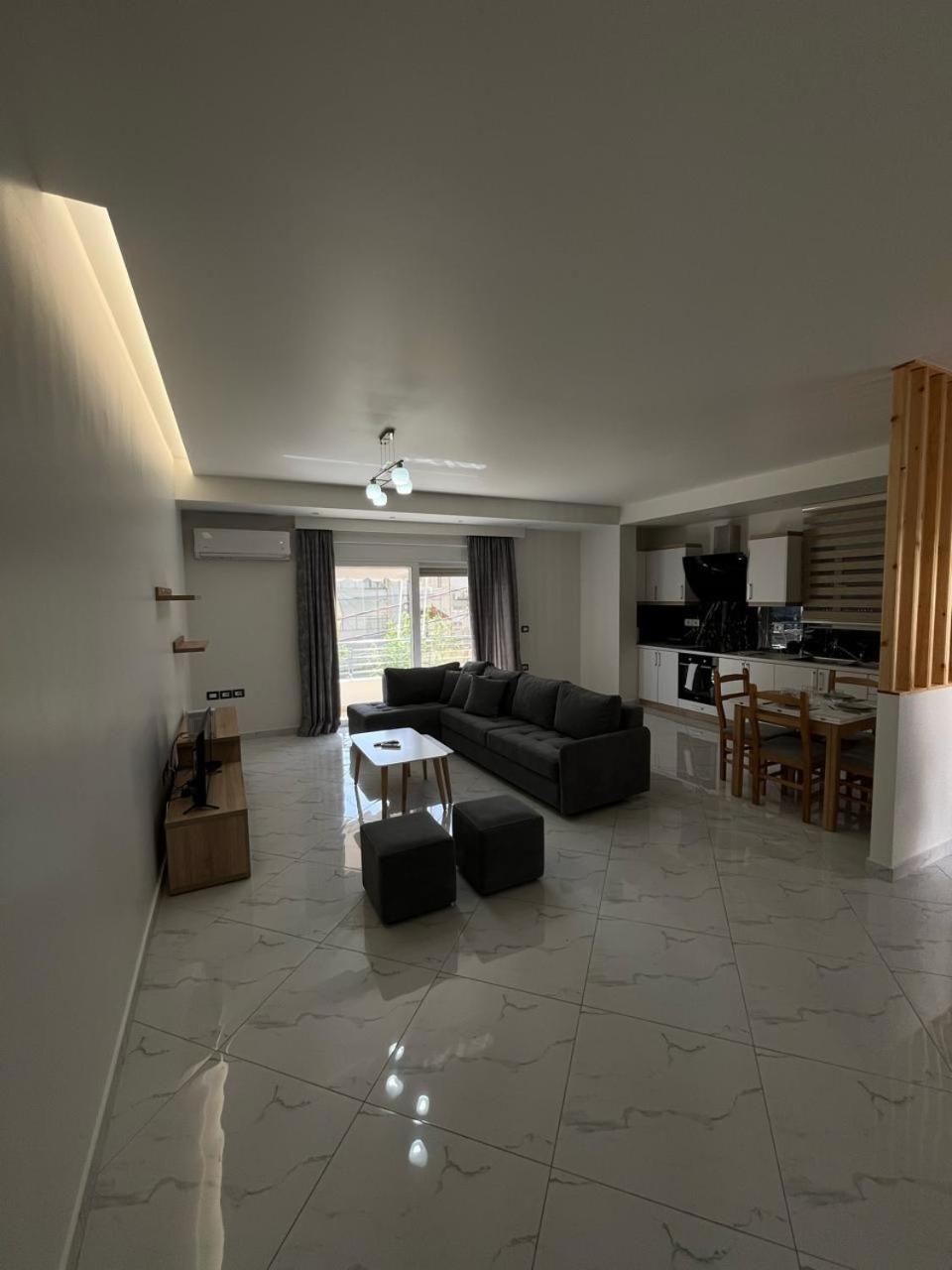 Jolie Apartment