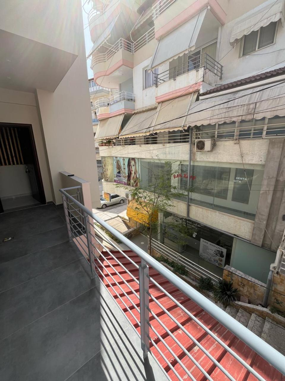 Jolie Apartment