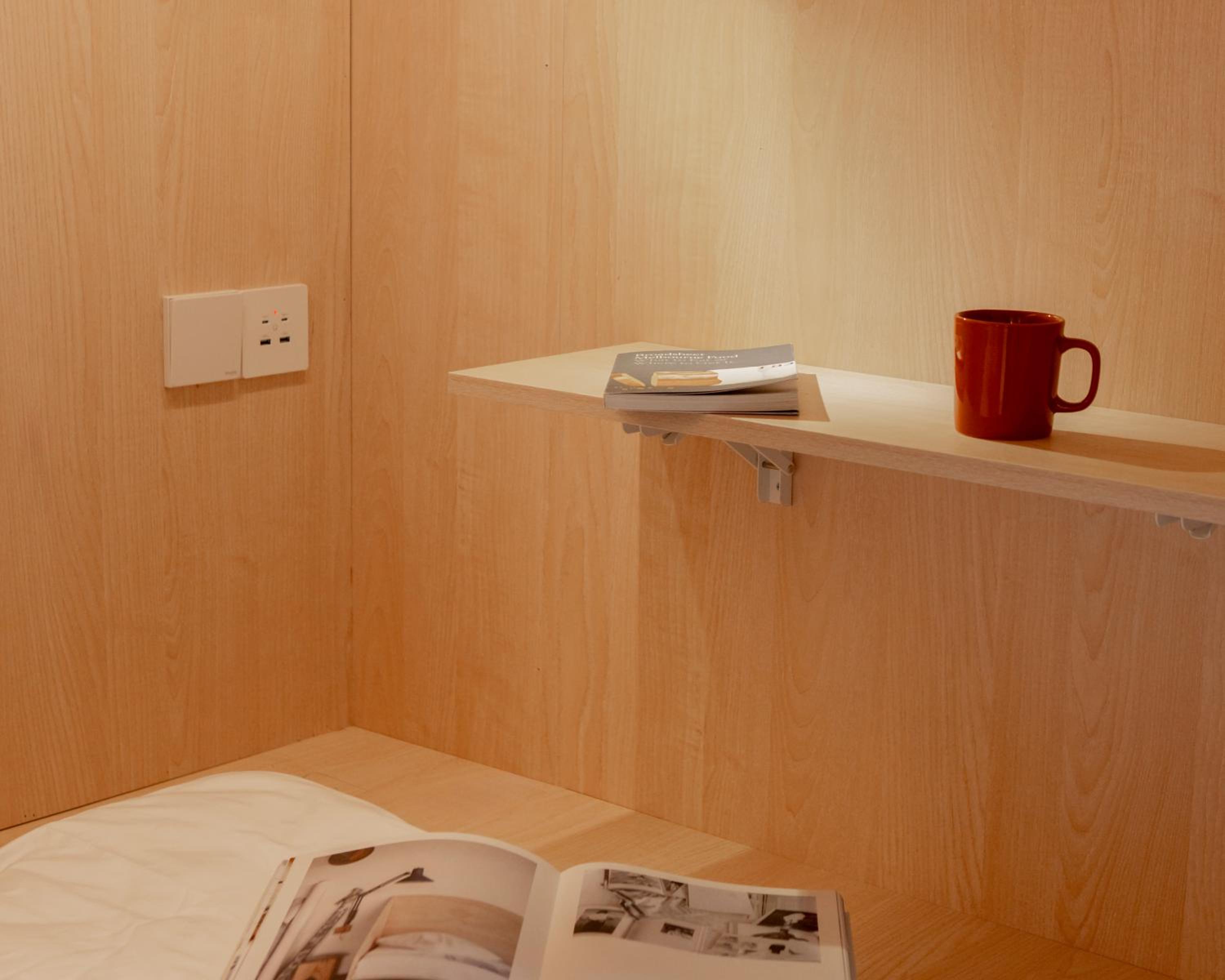 Hi Cozy International Hostel East Nanjing Road & The Bund & 24h English Services