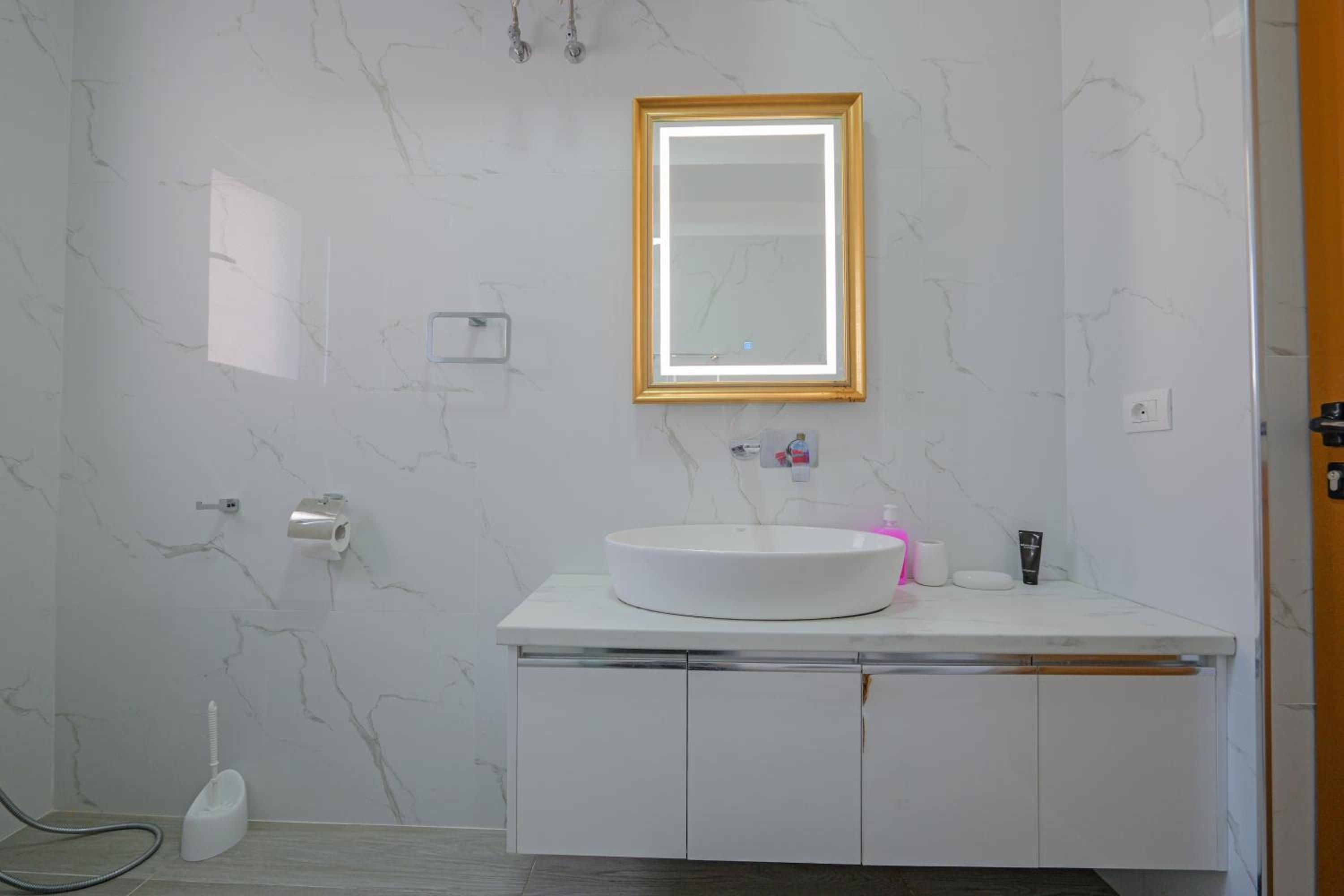 Unico Luxury Apartments