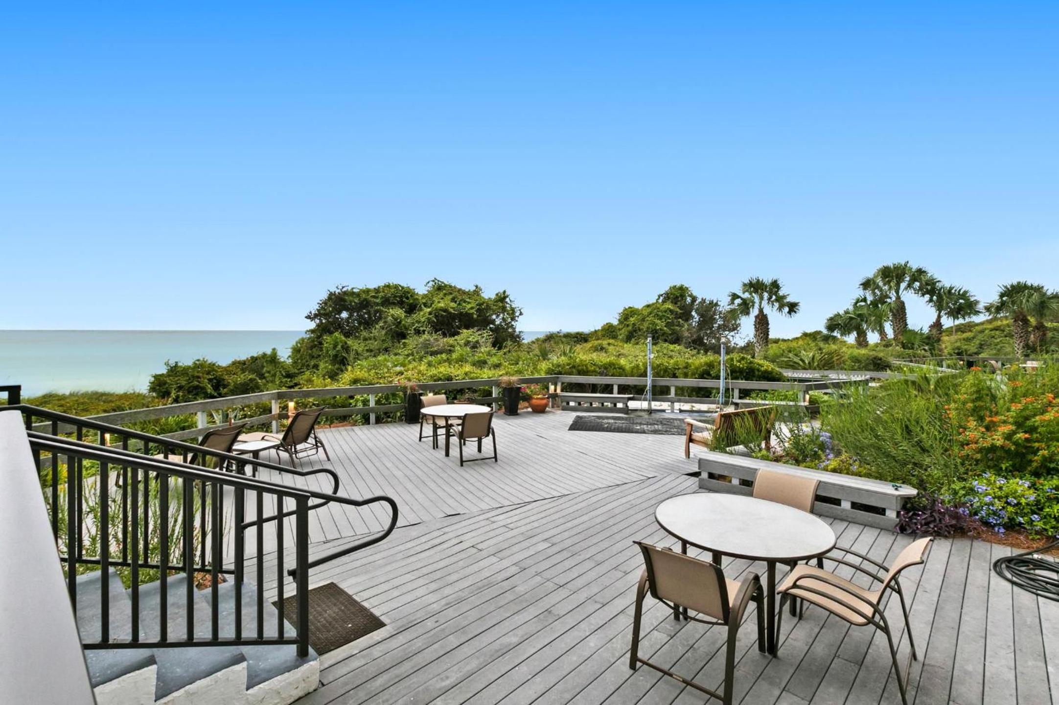 One Seagrove Place 1306