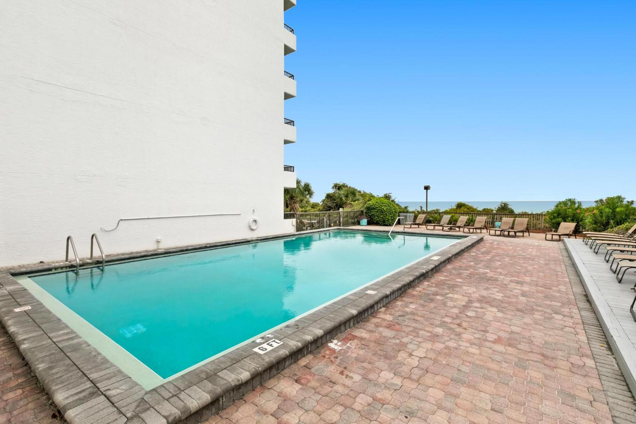 One Seagrove Place 1306