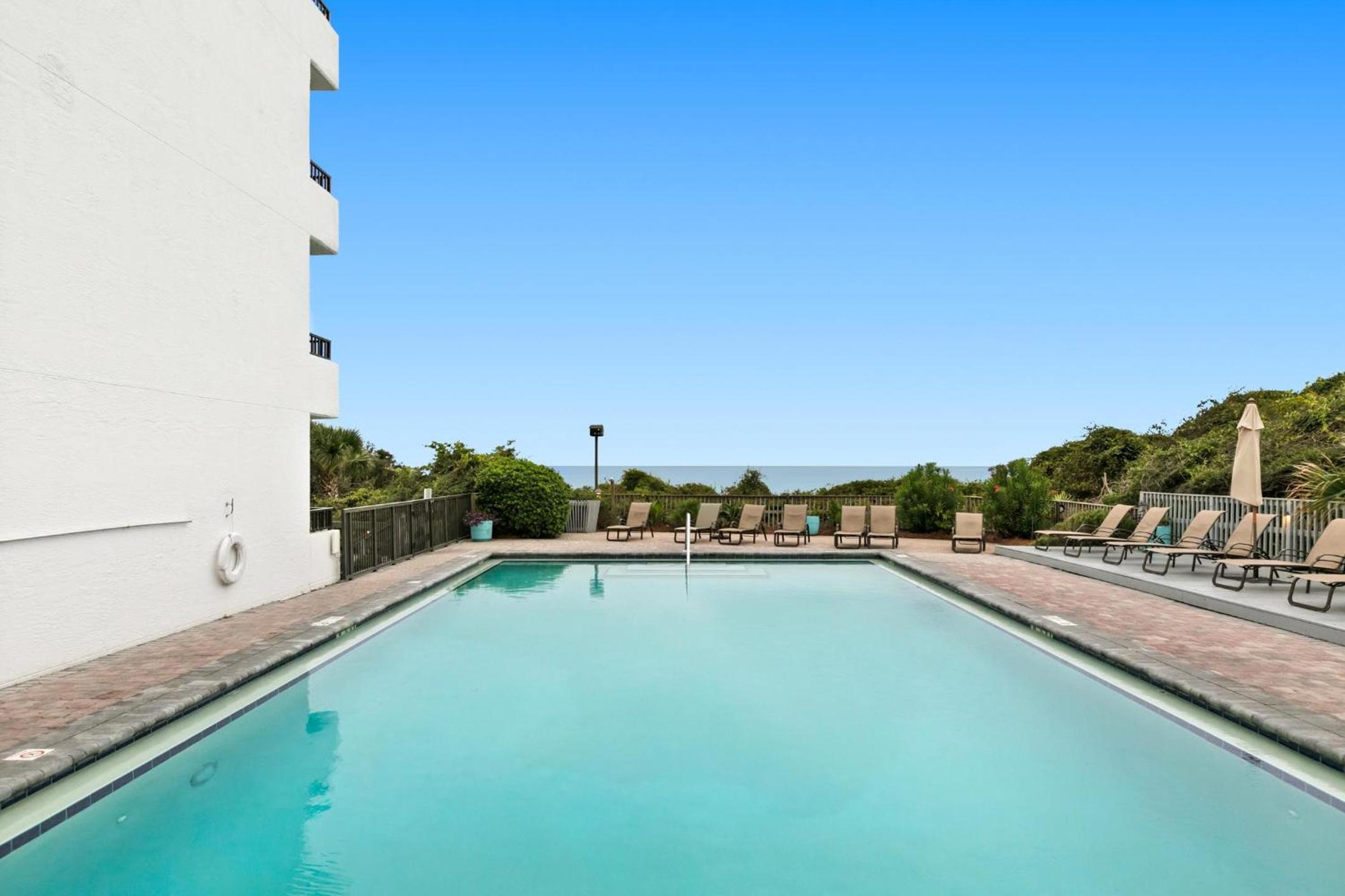 One Seagrove Place 1306
